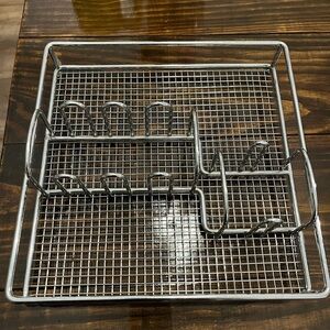 Metal utensil organizer